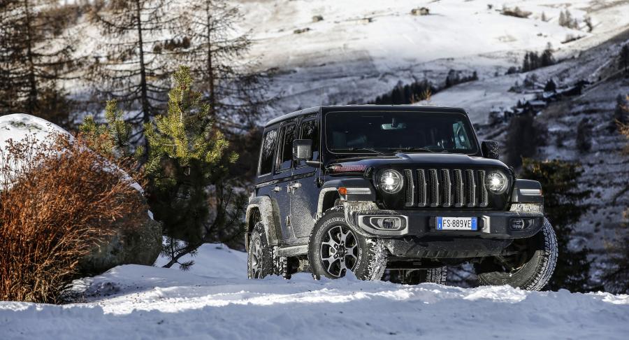  Jeep Wrangler Unlimited Rubicon (JL) 2018 года  (EU) (фото 24 из 46)